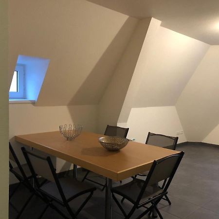 Apartament Logement Entier Proche Gare Et Centre Ville Miluza Zewnętrze zdjęcie